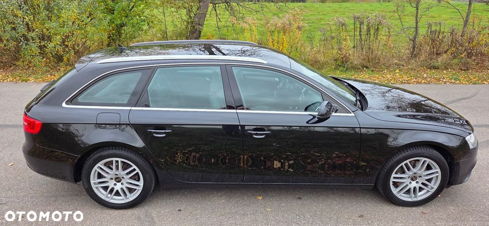 Audi A4 Avant - 11