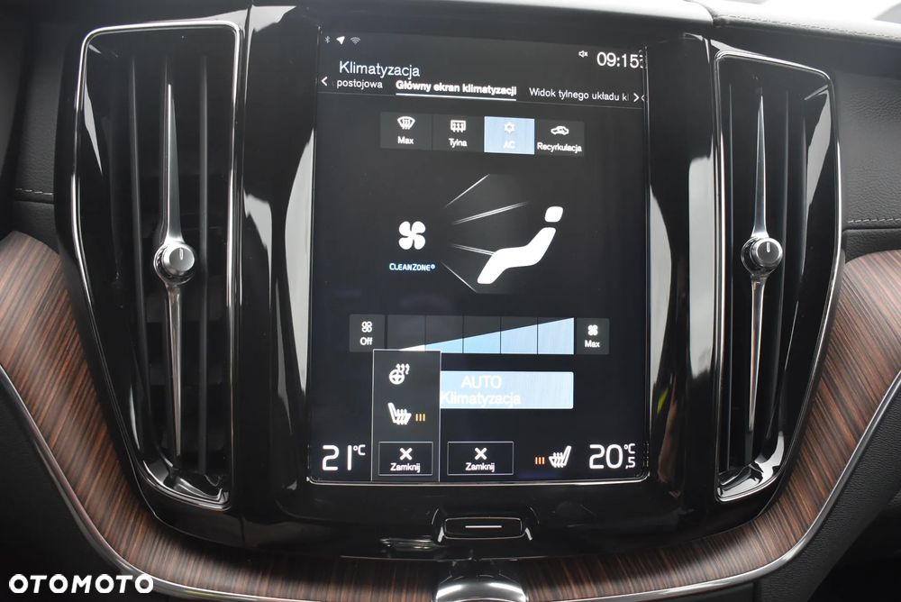 Volvo XC 60 B5 B AWD Inscription - 31