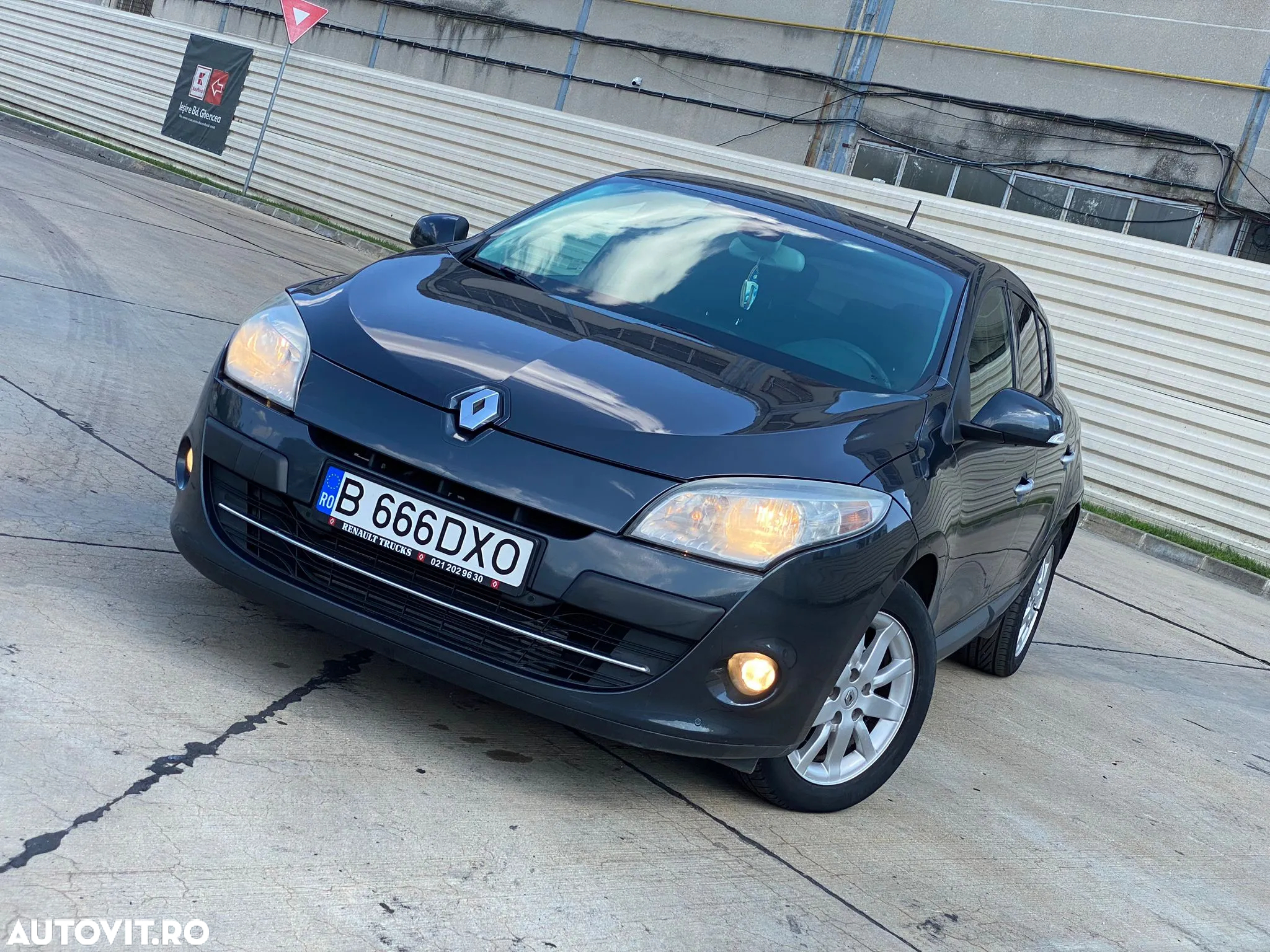Renault Megane dCi 130 FAP Dynamique - 2