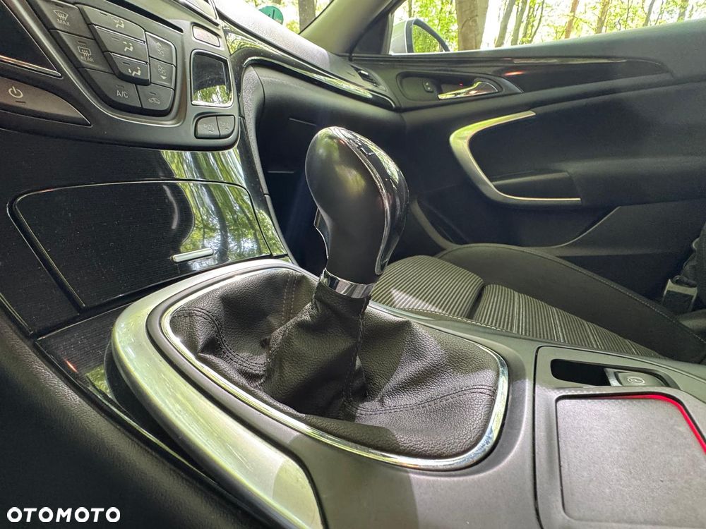 Opel Insignia - 31