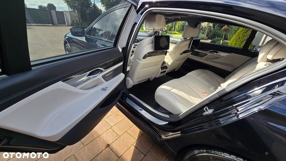 BMW Seria 7 750Ld xDrive - 16