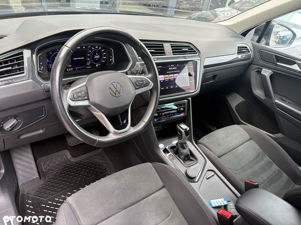 Volkswagen Tiguan 2.0 TDI SCR 4Mot Elegance DSG - 12