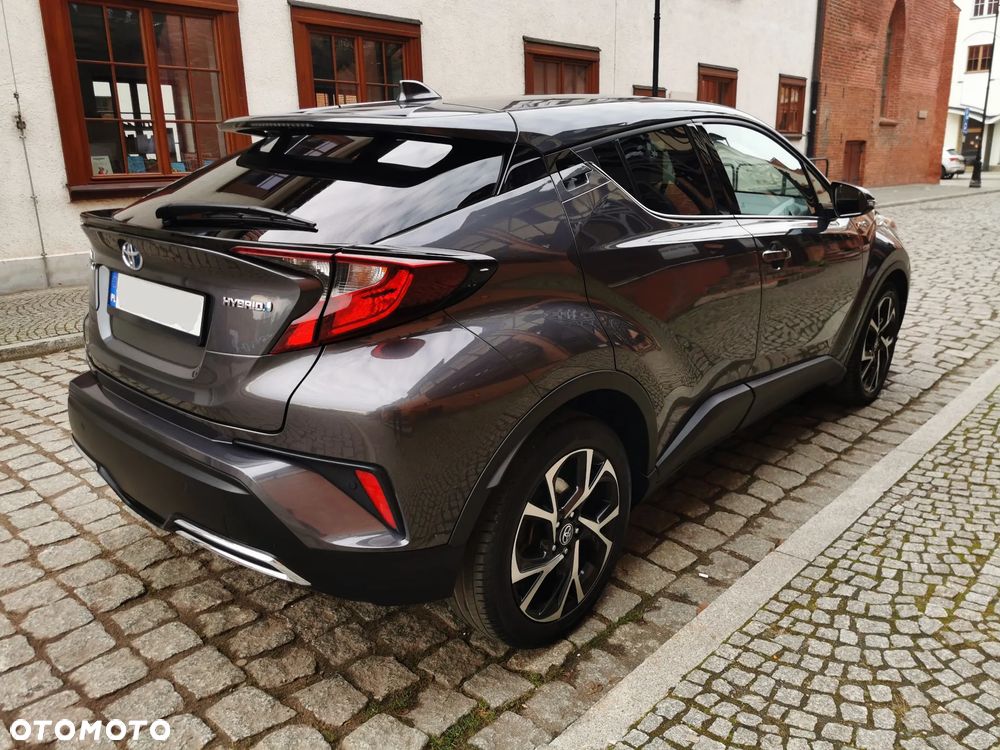 Toyota C-HR 2.0 Hybrid Executive - 2