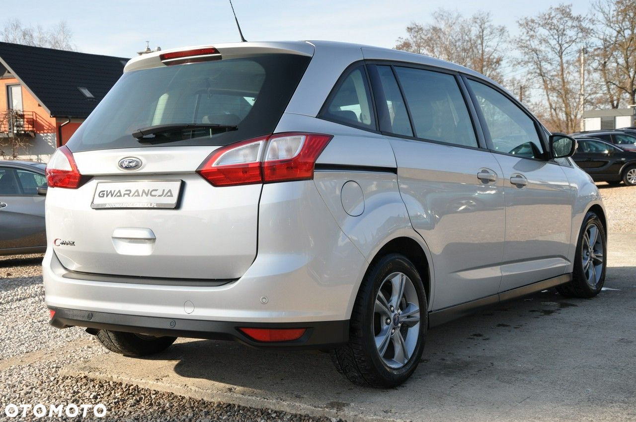 Ford Grand C-MAX - 10