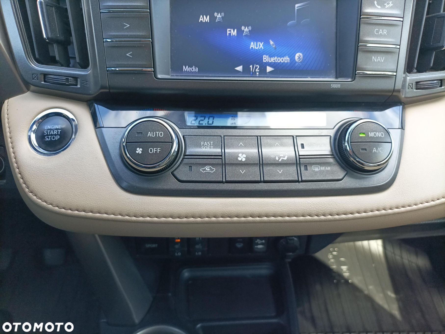 Toyota RAV4 - 22