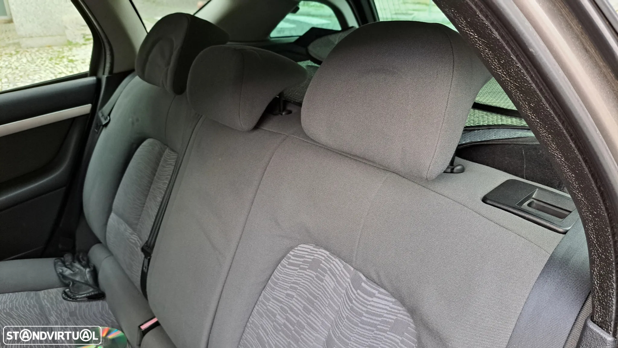 Peugeot 407 SW 1.6 HDi Executive - 12