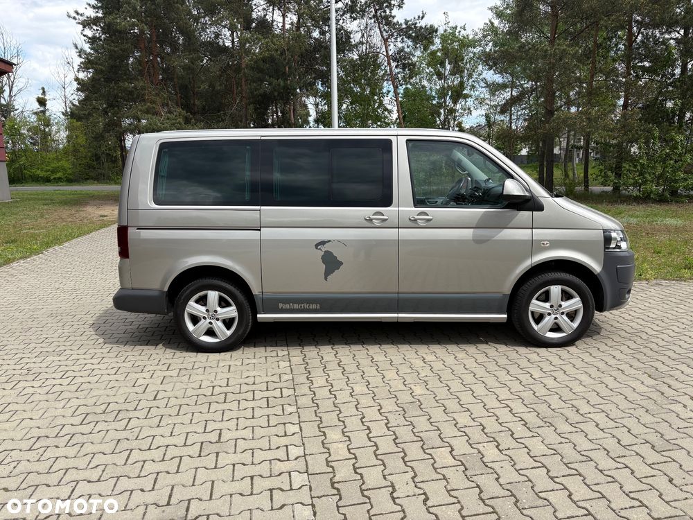 Volkswagen Multivan - 5