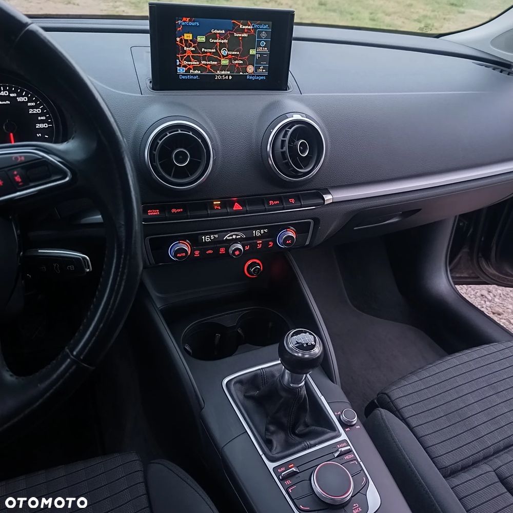 Audi A3 Sportback 1.6 TDI sport - 30