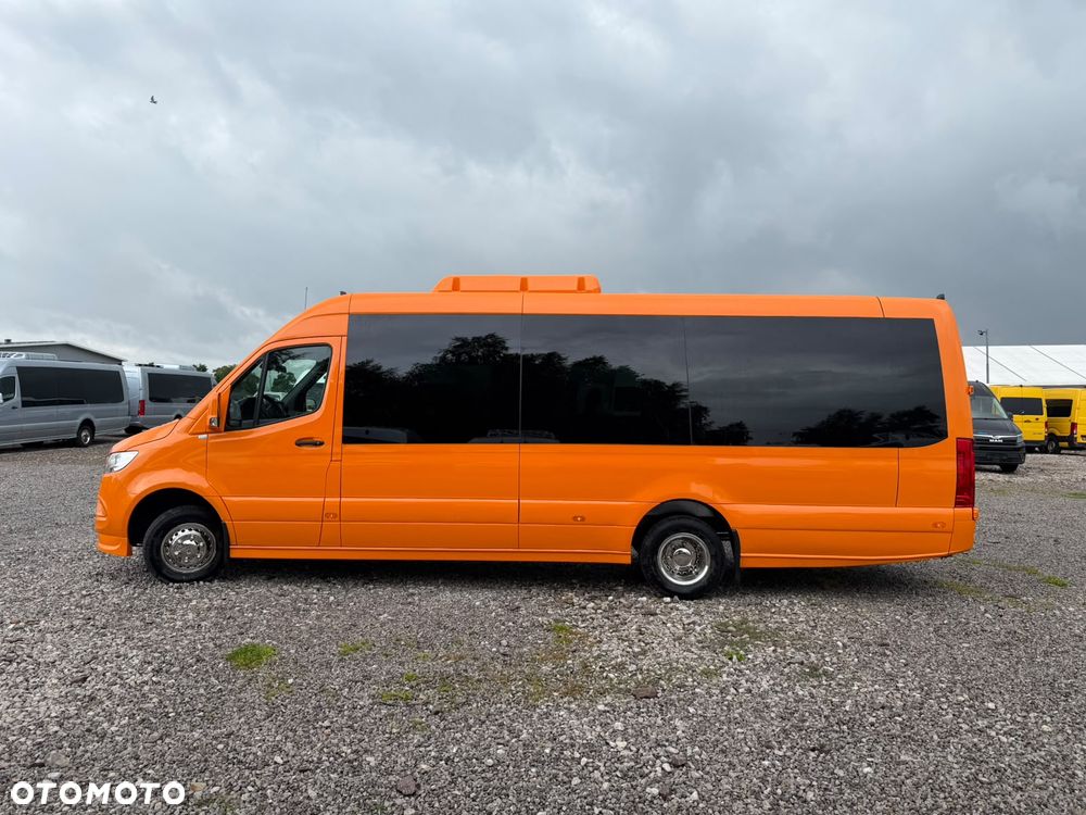 Mercedes-Benz Sprinter 517 - 10