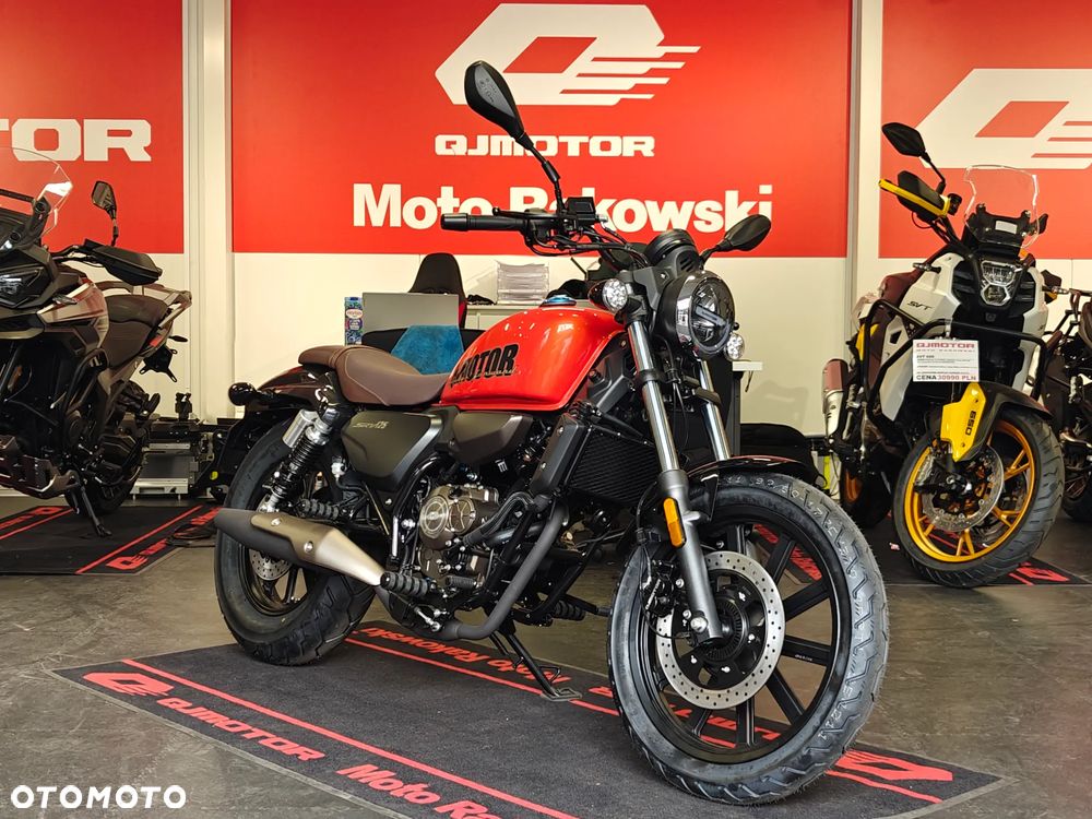 QJMOTOR SRV 125 - 2