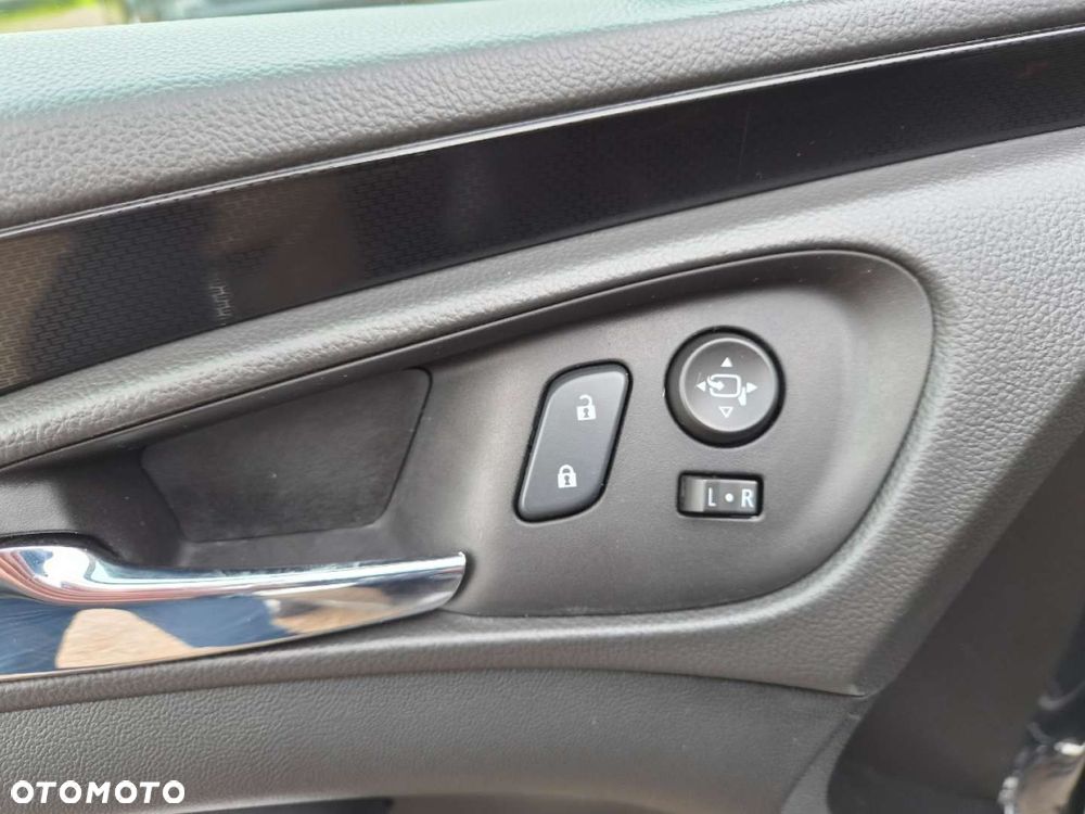 Opel Insignia 2.0 Turbo 4x4 ecoFLEX Start/Stop Innovation - 10