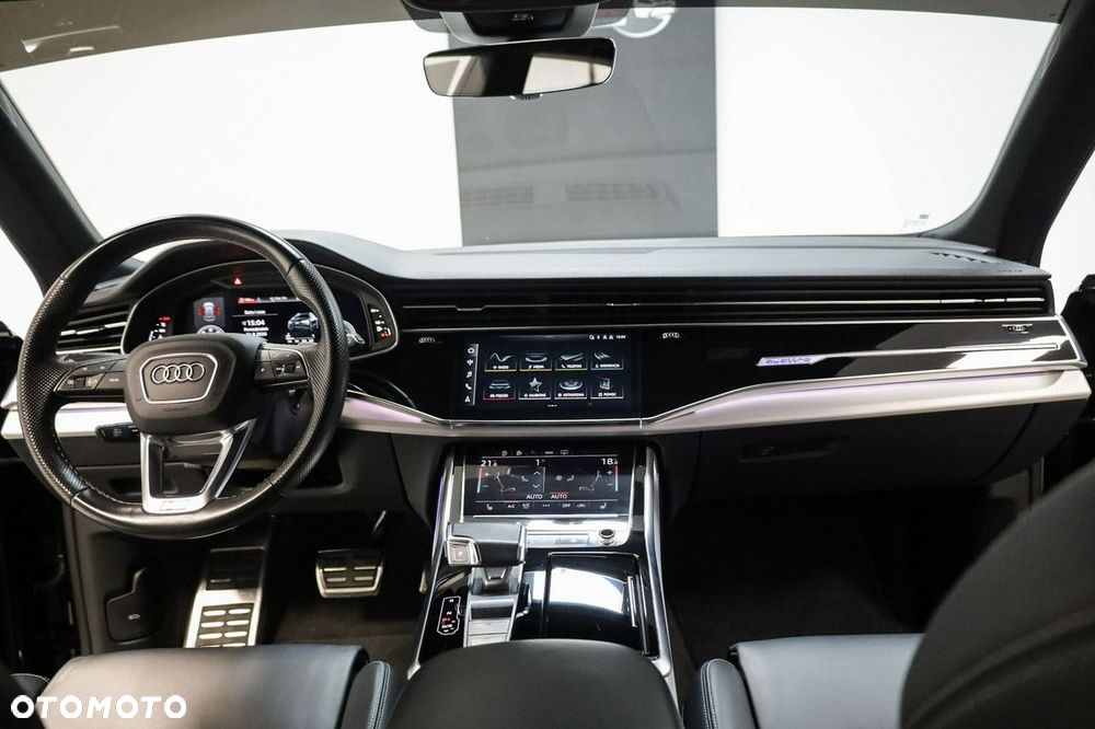 Audi Q8 - 13