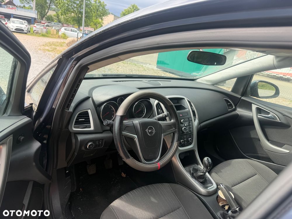 Opel Astra 1.4 ecoFLEX - 9