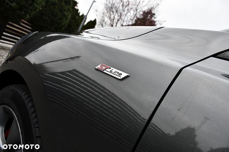 Ford Focus 1.5 EcoBlue Start-Stopp-System ST-LINE STYLE - 31