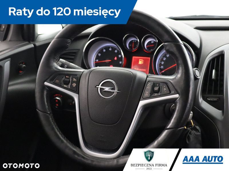 Opel Astra - 16