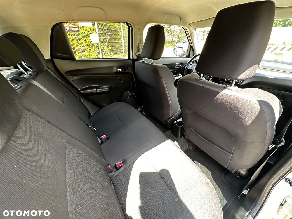 Suzuki Swift 1.2 Dualjet Hybrid Comfort+ - 16