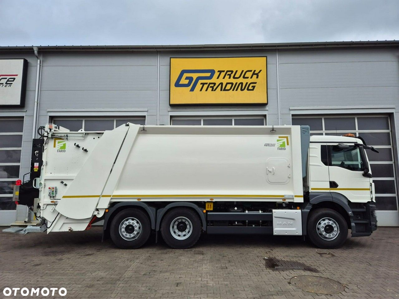 MAN TGS 26.330, zabudowa Farid, wrzutnik automatyczny - 4