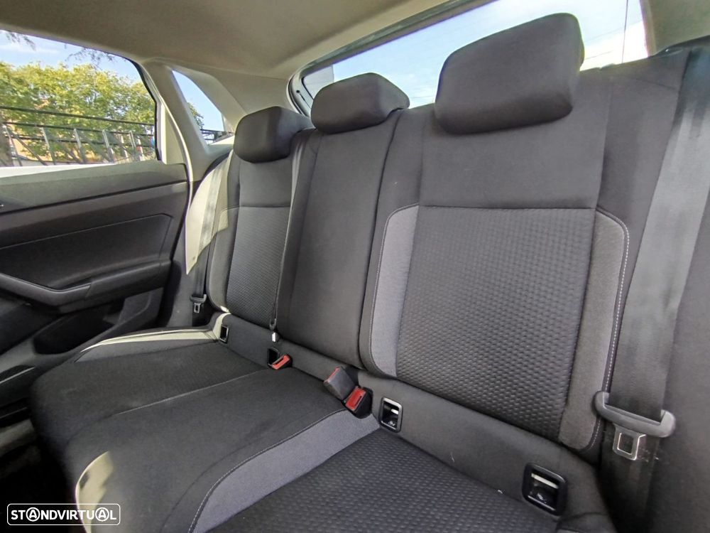 VW Polo 1.0 TSI Urban - 9