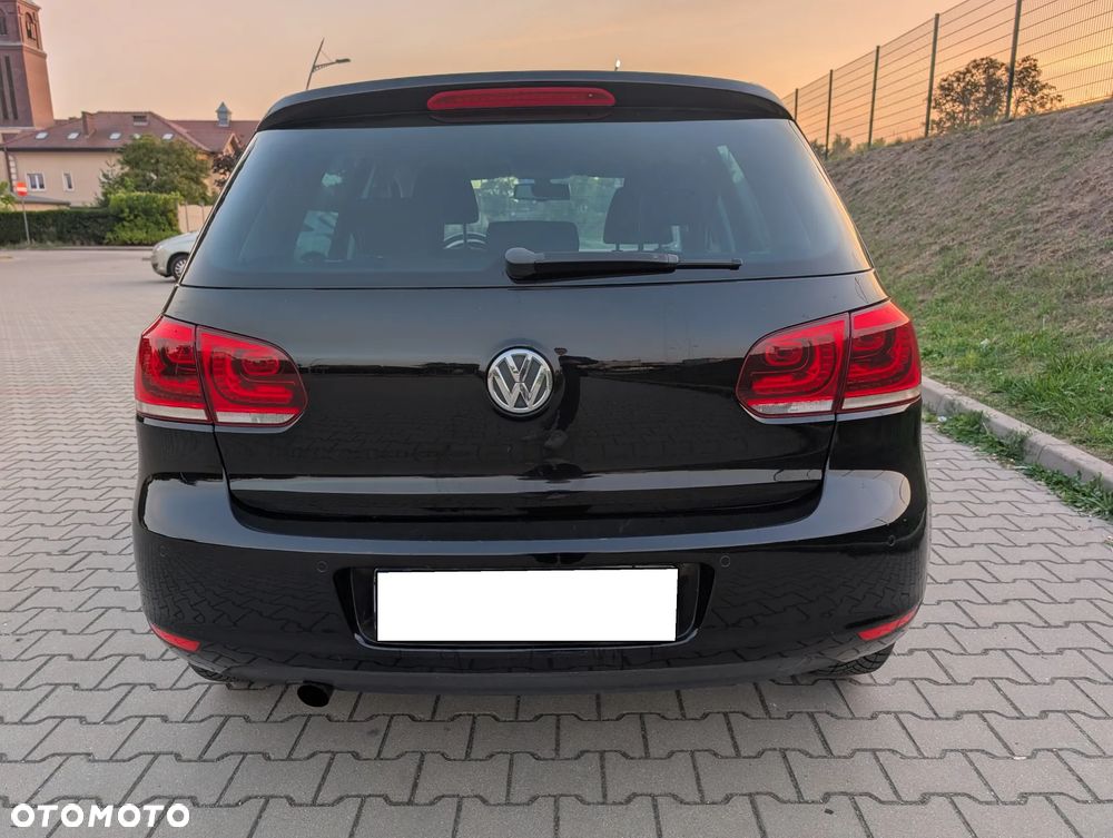 Volkswagen Golf - 9
