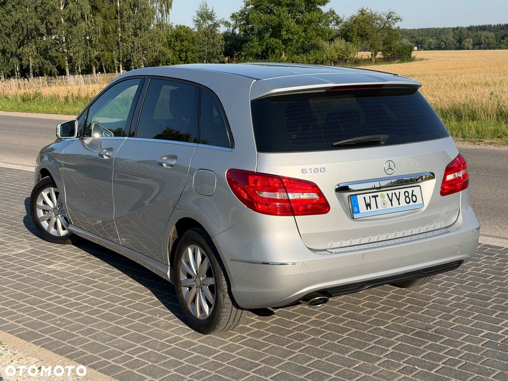 Mercedes-Benz Klasa B 180 BlueEFFICIENCY Edition - 9