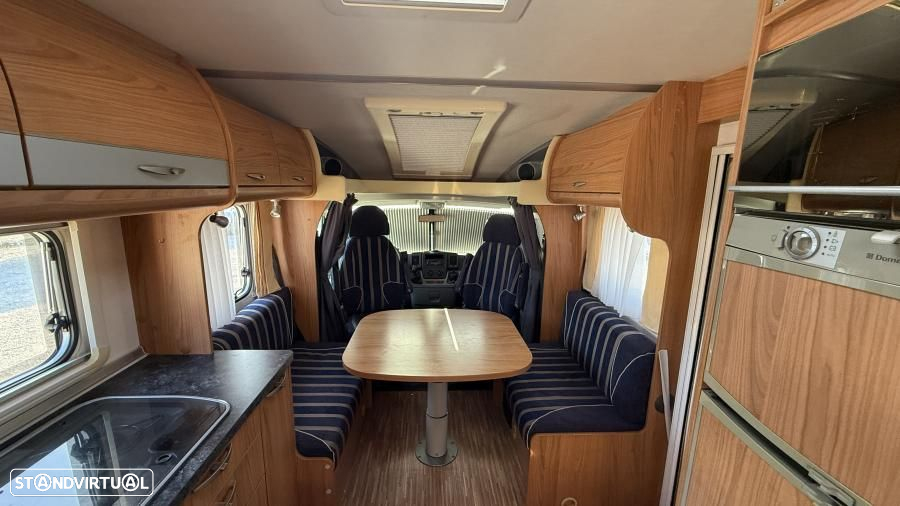 Burstner Privilége T630 cama francesa - 22