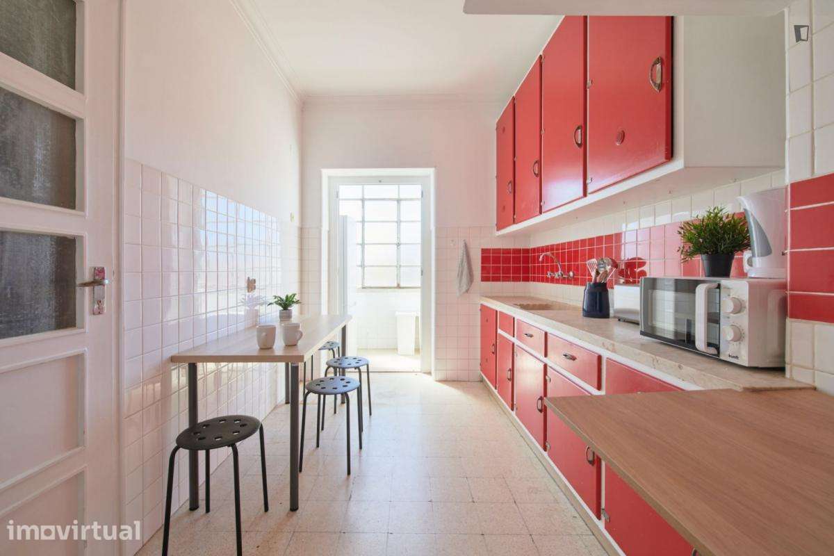 Quarto - localizado em Arroios Lisbon - Grande imagem: 3/39