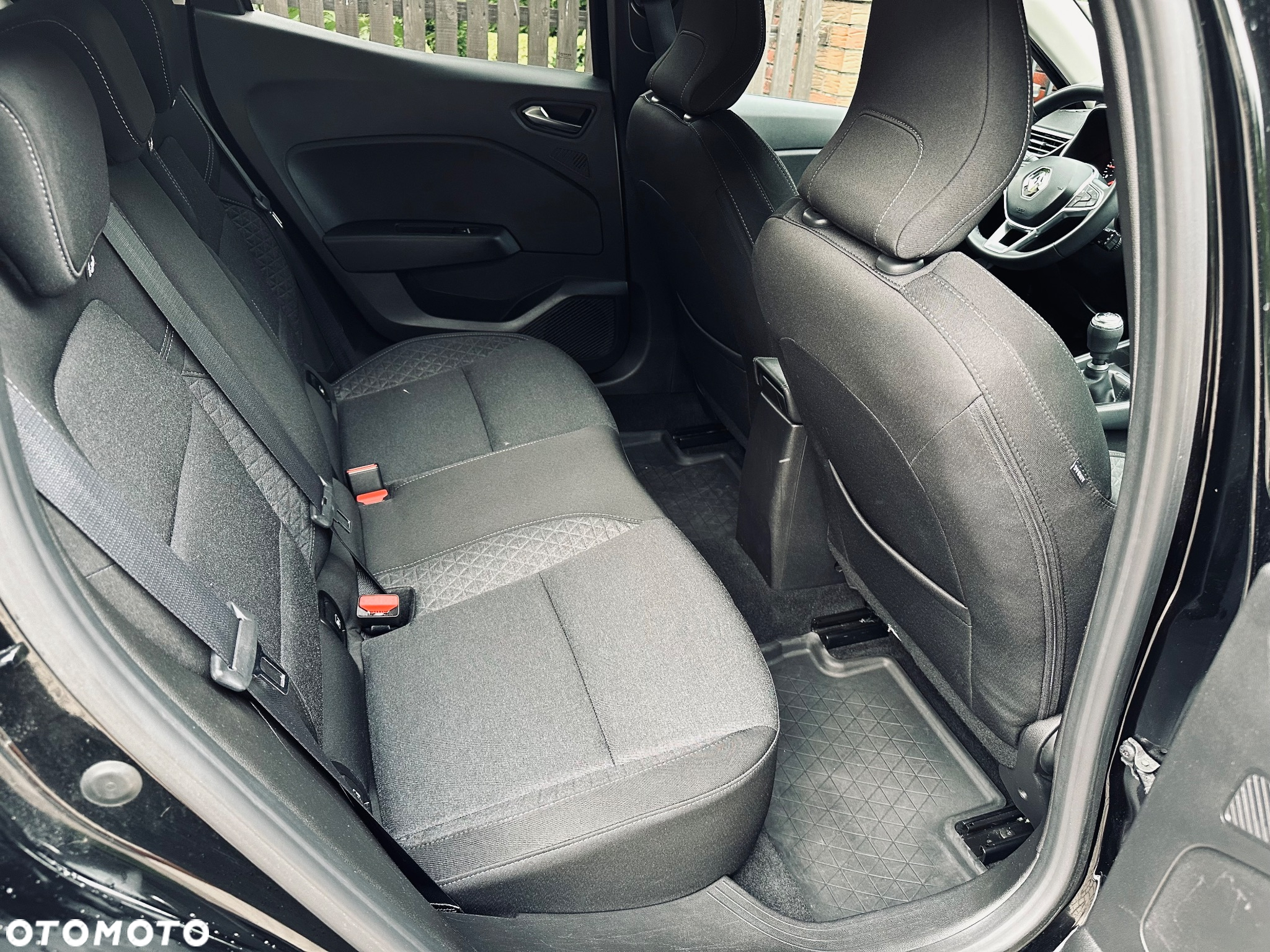 Renault Clio - 13