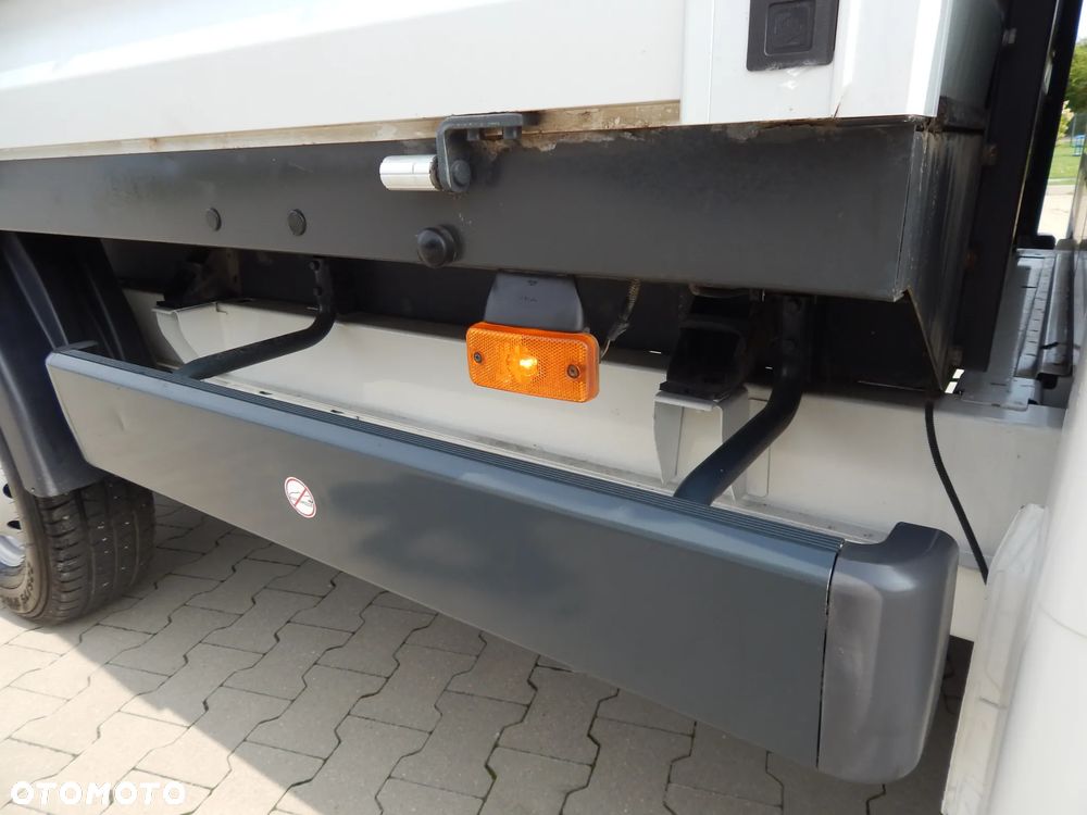 Peugeot Boxer_7-Osobowy_Max-Rama_Skrzynia_Paka - 15