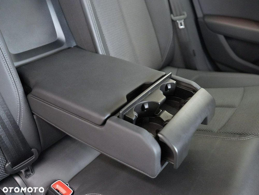 Audi A6 Avant - 34
