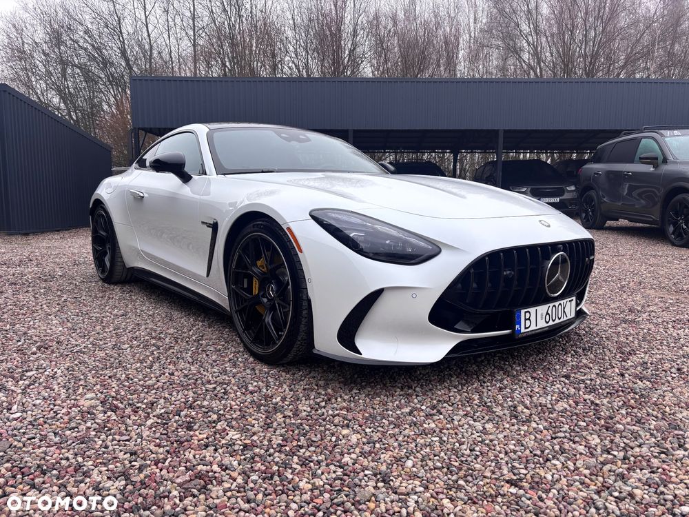Mercedes-Benz AMG GT - 3