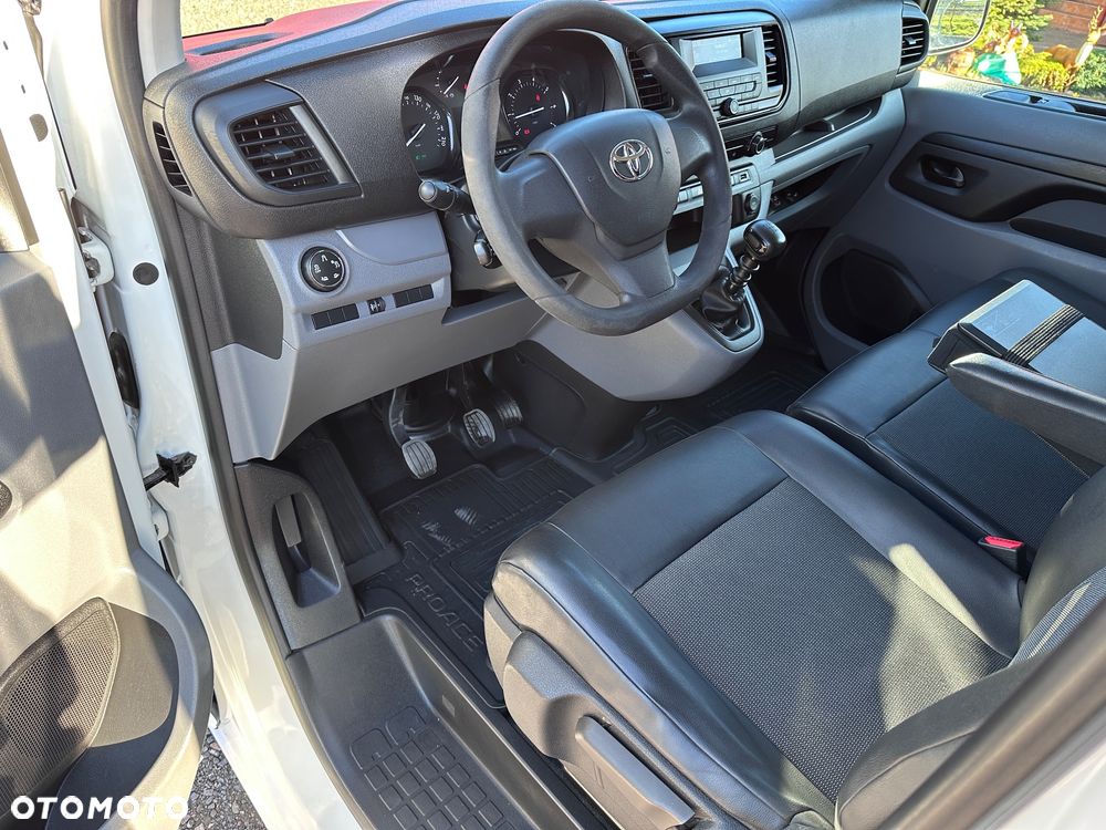 Toyota Proace - 8