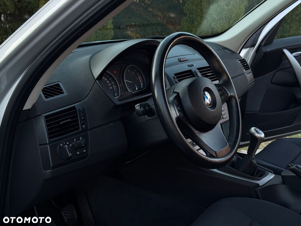 BMW X3 - 25