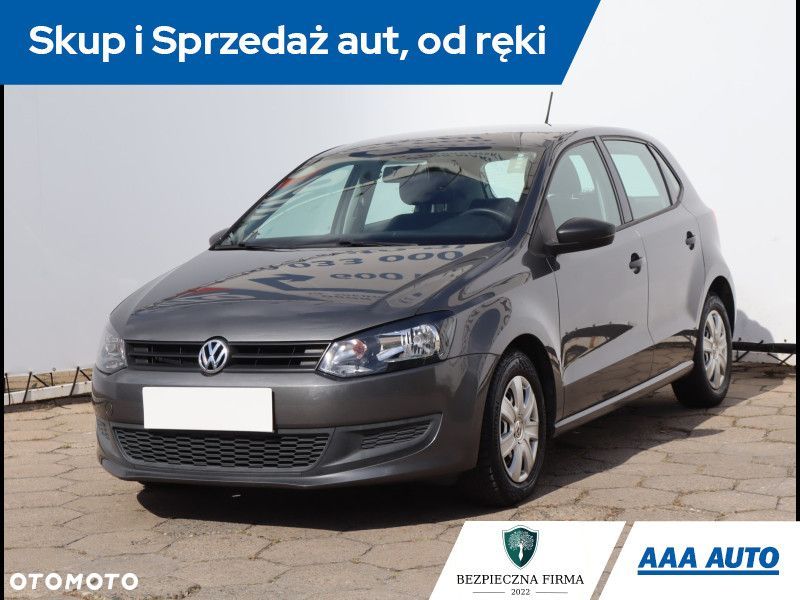 Volkswagen Polo - 2