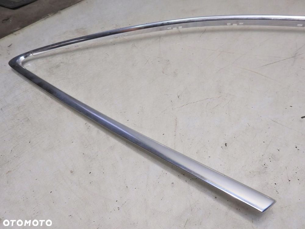 LISTWA DACHOWA PRAWA AUDI A4 B8 AVANT 8K0853704 - 9