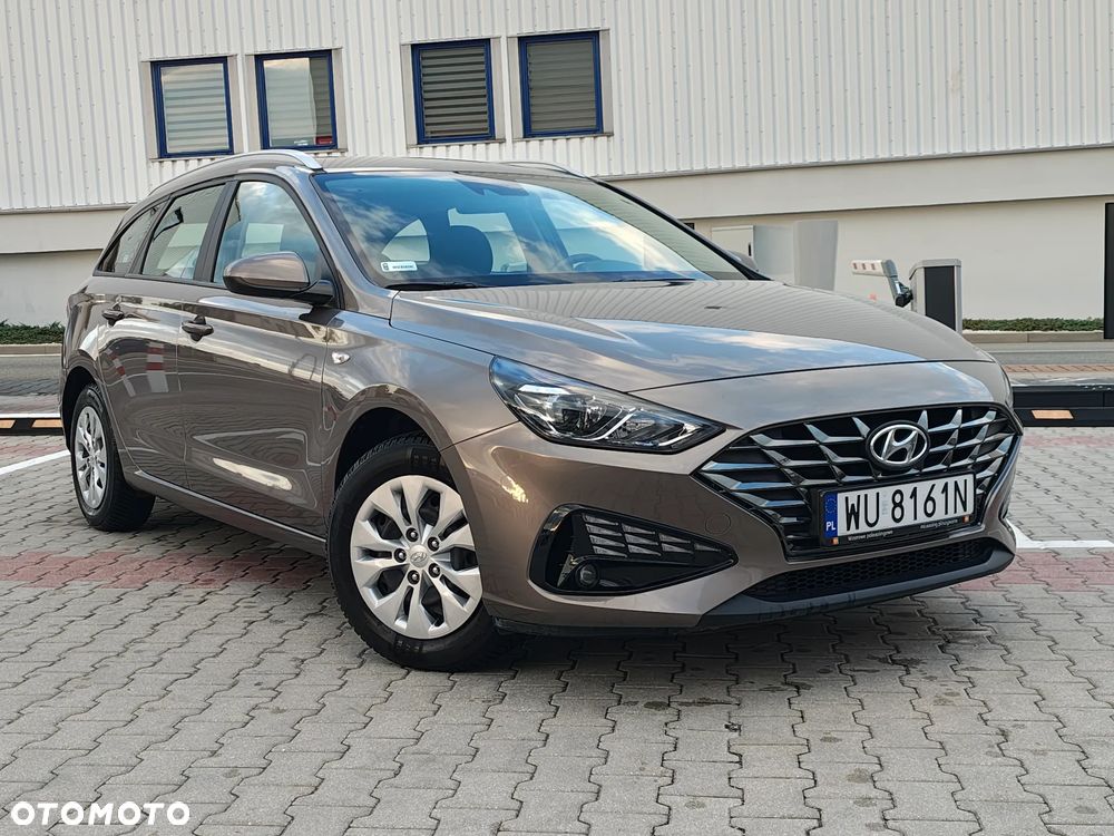 Hyundai i30 1.5 DPI Modern - 1