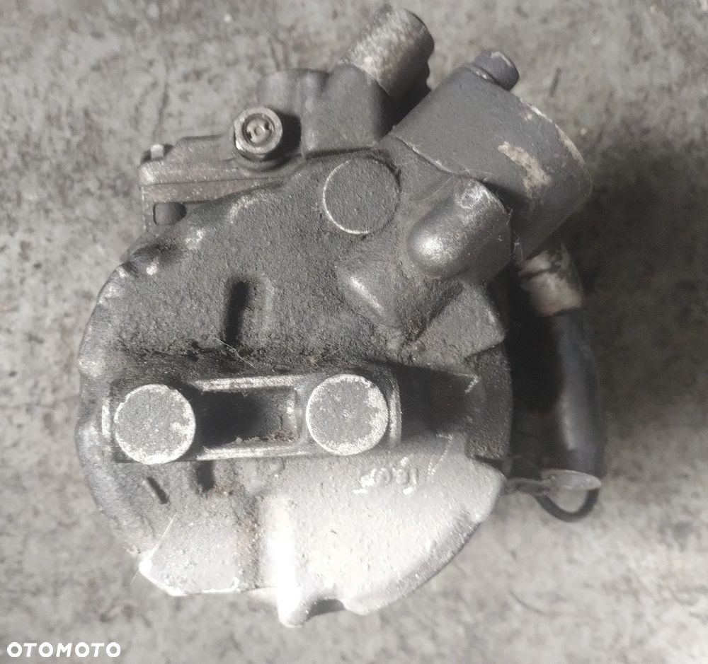 VOLSWAGEN PASSAT B5 00-05 r. 1,9 TDI  SPRĘŻARKA kompresor KLIMATYZACJI DENSO 447220-8184 * - 2