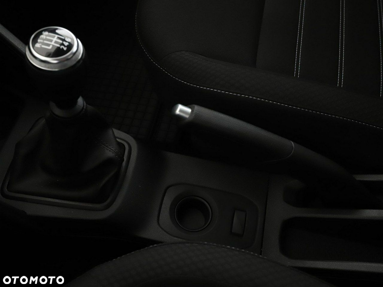 Dacia Duster TCe 100 2WD Comfort - 26