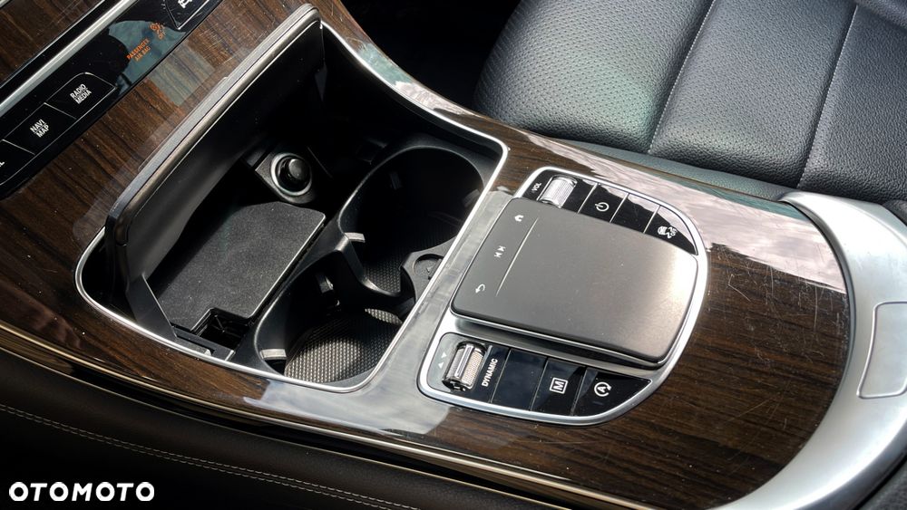 Mercedes-Benz GLC - 29