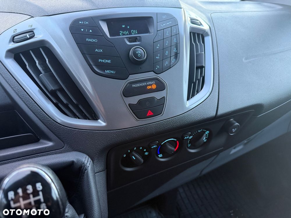Ford Transit Custom - 8