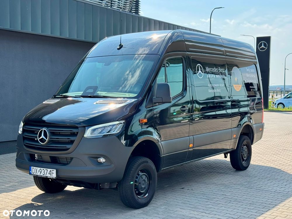 Mercedes-Benz Sprinter - 2