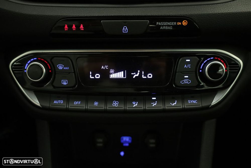 Hyundai i30 SW 1.0 T-GDi Style Plus - 12