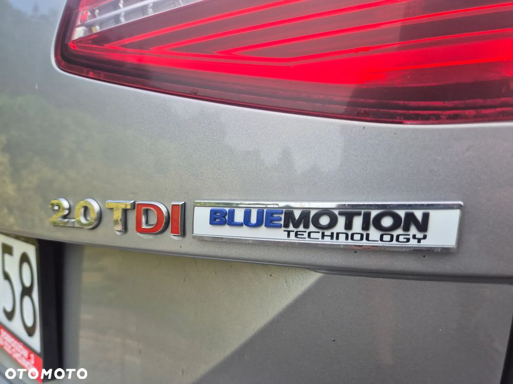 Volkswagen Passat 2.0 TDI SCR (BlueMotion Technology) Comfortline - 15