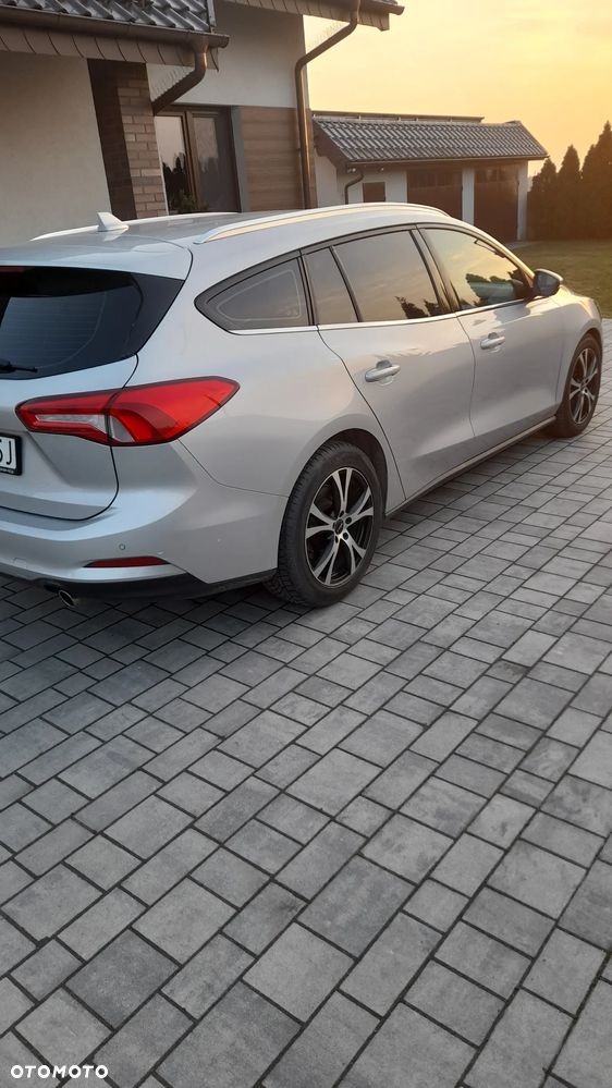 Ford Focus 1.5 EcoBlue Start-Stopp-System COOL&CONNECT - 3