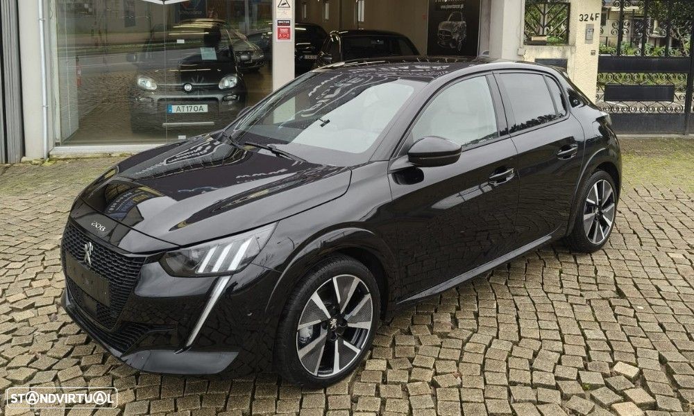 Peugeot e-208 50 kWh GT Pack - 1