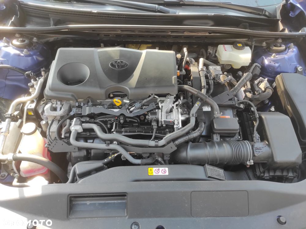 Toyota Camry 2.5 Hybrid Comfort CVT - 3