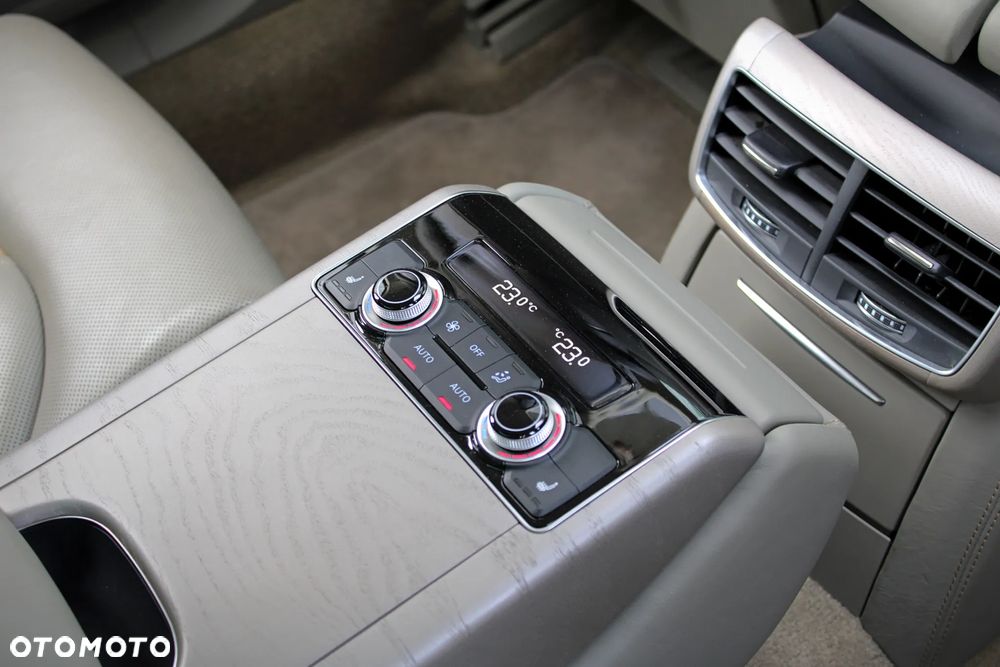 Audi A8 4.0 TFSI cylinder on demand quattro tiptronic - 21