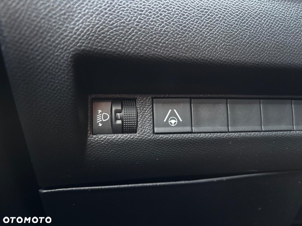 Peugeot 2008 - 27