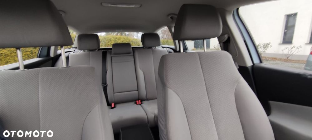 Volkswagen Passat 2.0 TDI DSG Comfortline - 5