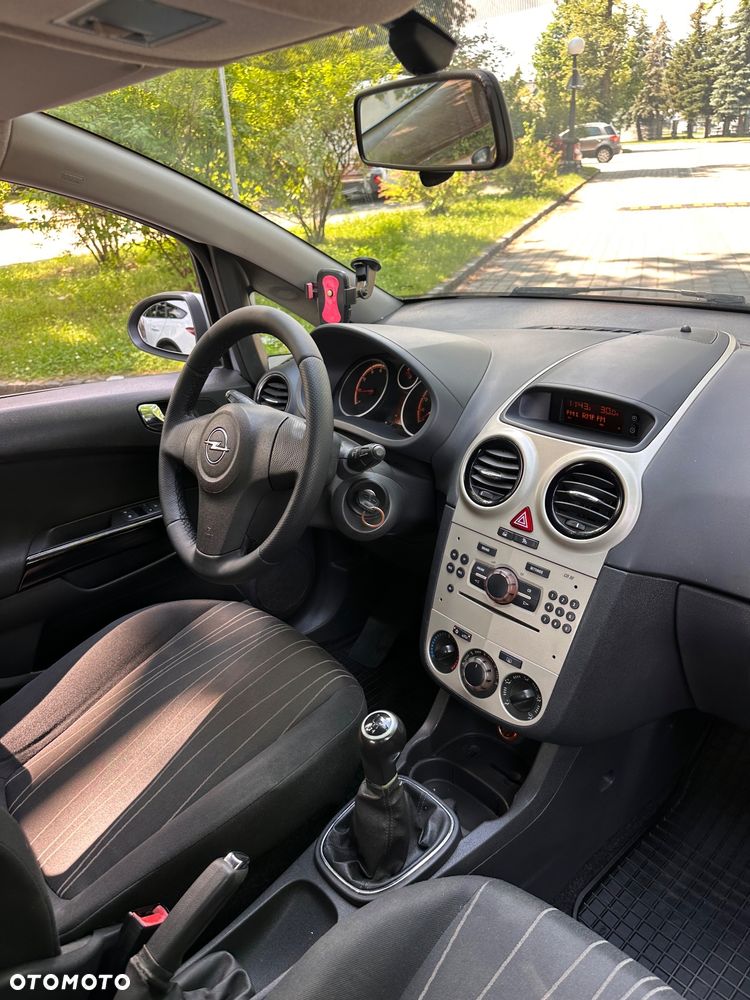 Opel Corsa 1.2 16V Color Edition - 25