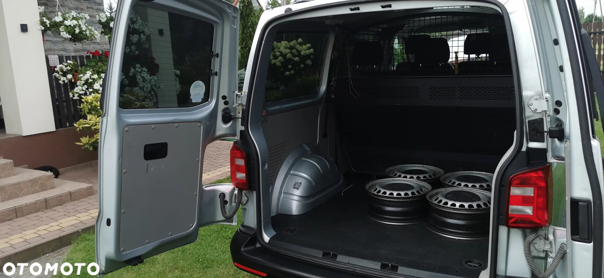 Volkswagen Transporter T6 TDI L1H1 - 8